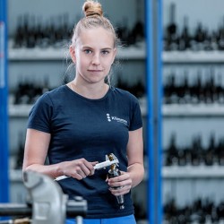 ausbildung annika feinwerkmechnikerin